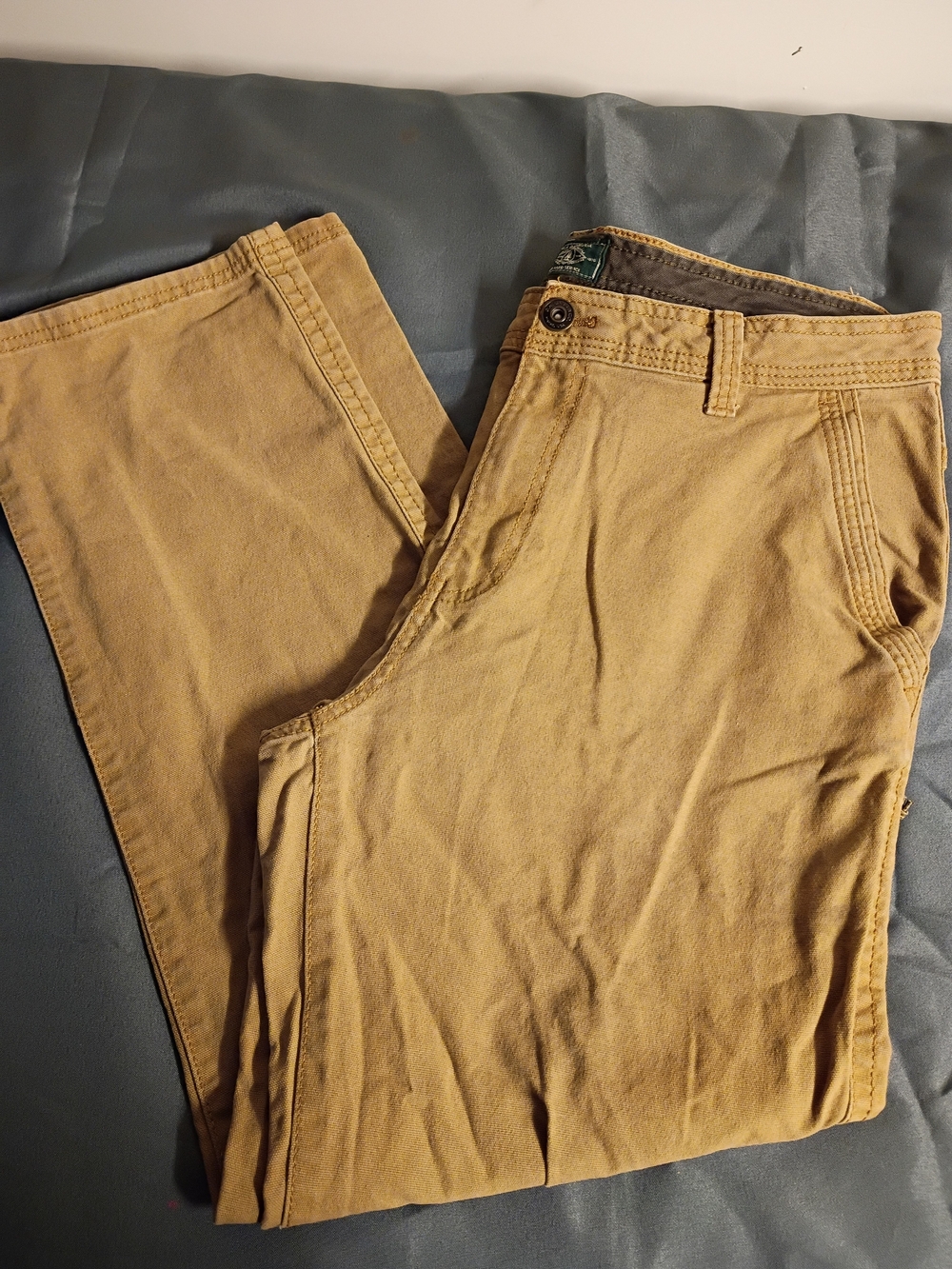 G.H. Bass & Co. Men's Tan Chino Pants